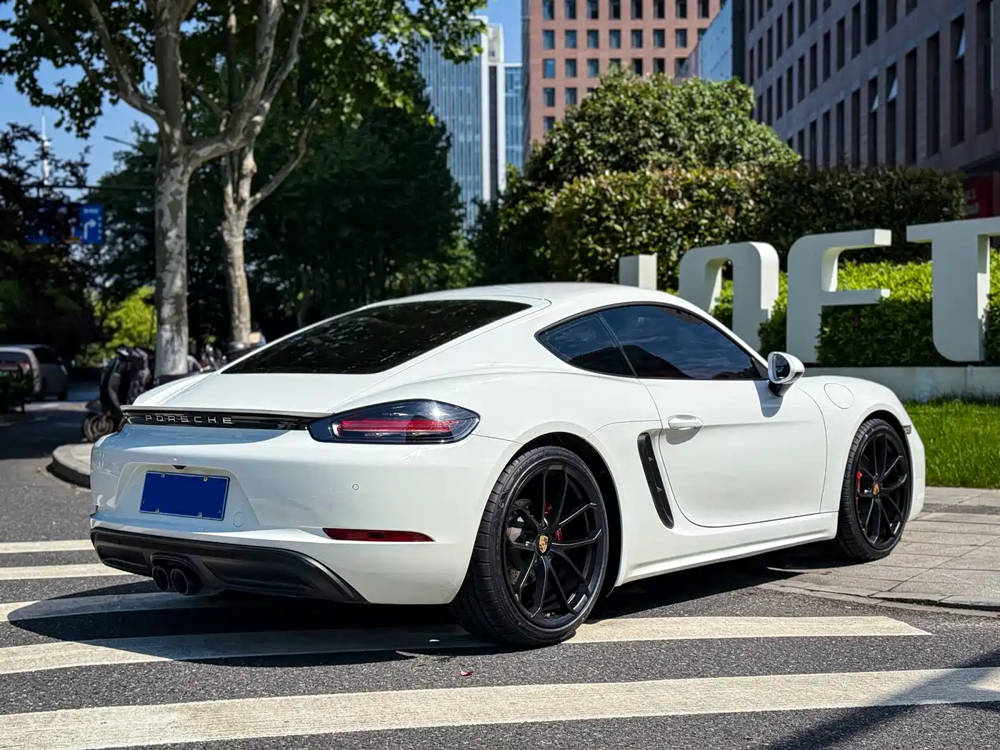 Porsche 718 2020 Cayman 2.0T фото 6