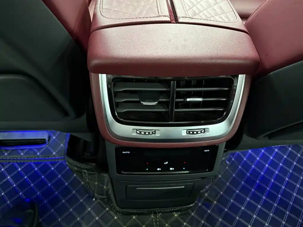 Hongqi E-HS9 2022 690km Qi Xiang Edition (6-seater) фото 22