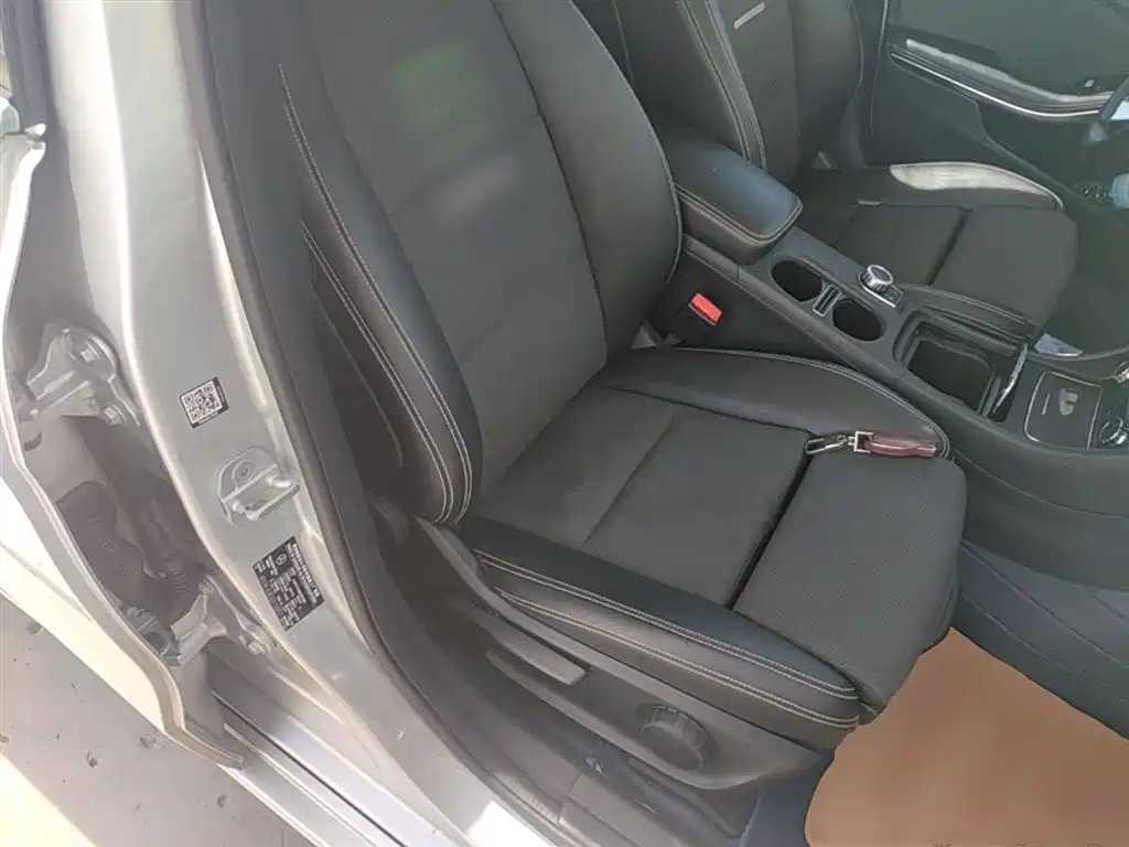 Mercedes-Benz A-Class (Import) 2016 A 200 Dynamic фото 25