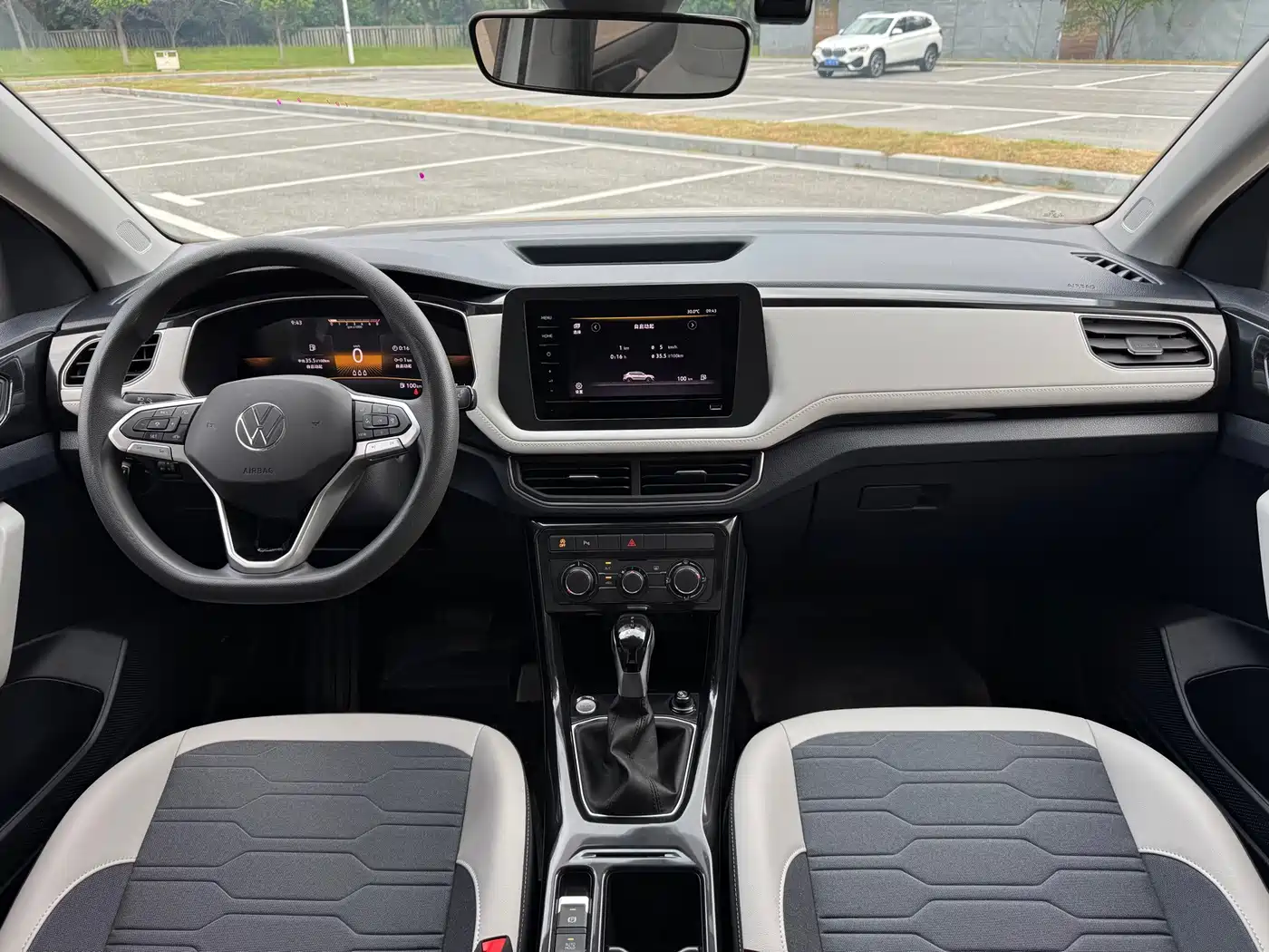 Volkswagen Tharu 2026 2026 New Sharp 300TSI Aspiration Edition