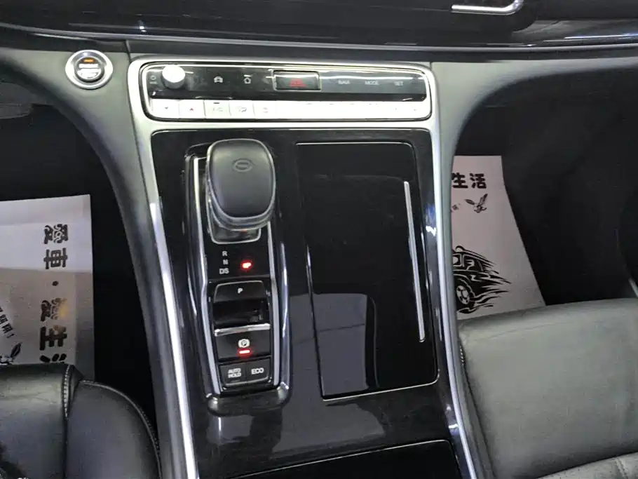 GAC Trumpchi Trumpchi M8 2021 Leading Show Series 390T Prestige Edition фото 16