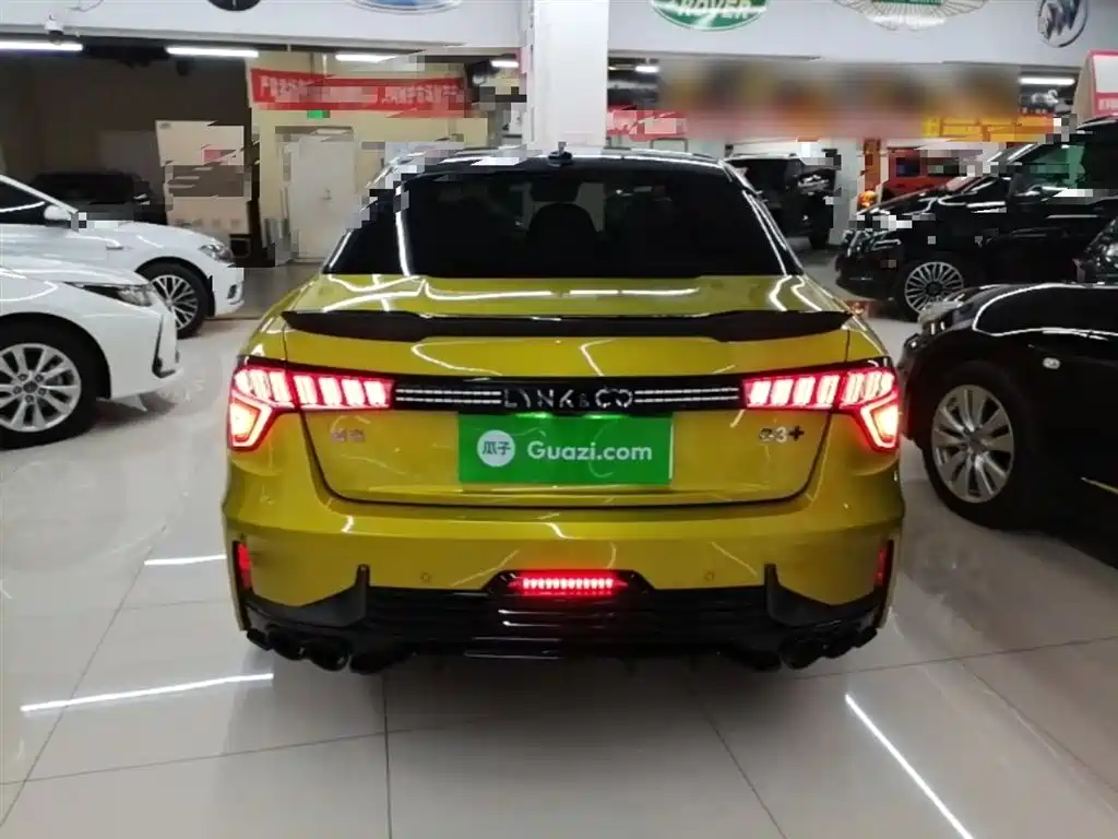 Lynk & Co 03 2022 03+ 2.0TD Auto Wind Rider Edition фото 6