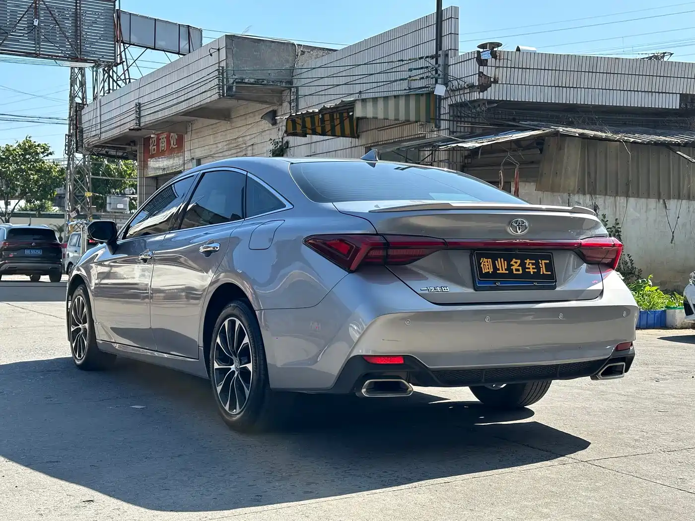 Toyota Avalon 2022 2.5L Luxury Edition фото 14