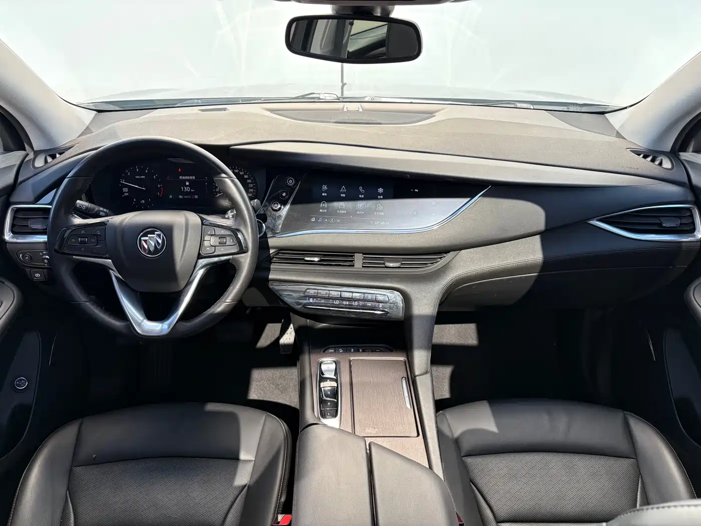 Buick Enclave 2020 28T 4WD Premium Model фото 10