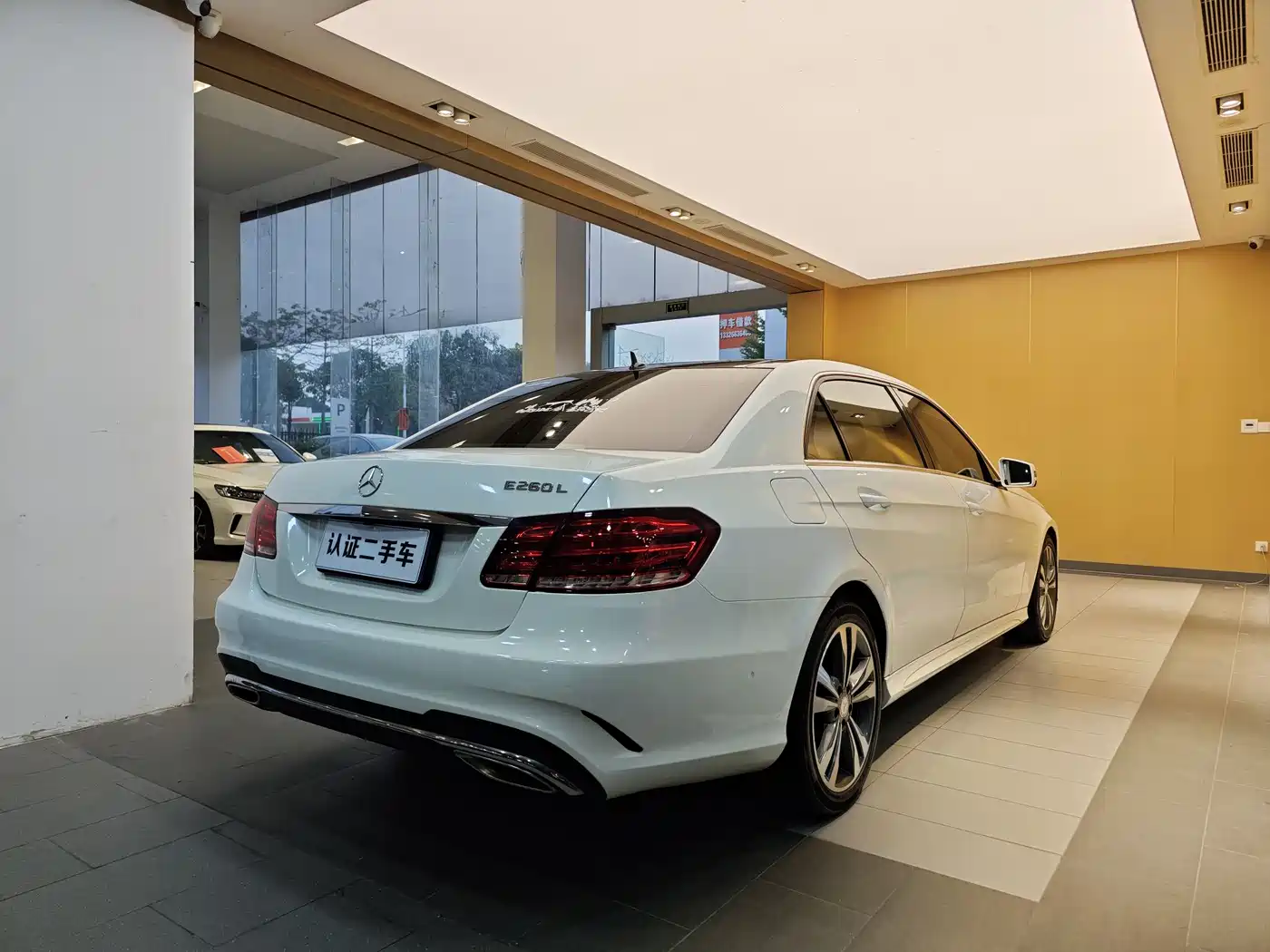Mercedes-Benz E-Class 2015 Facelift E 200 L Sport фото 29