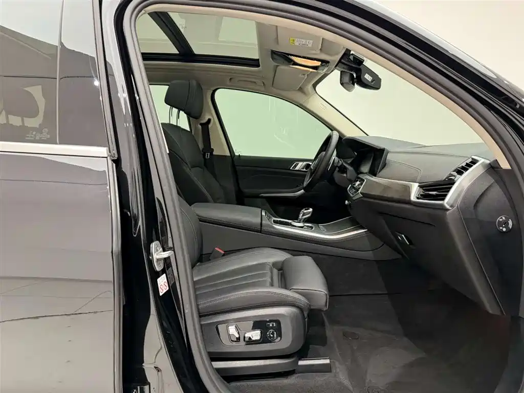BMW X5 (Import) 2021 Facelift xDrive30i M Sport Package фото 19