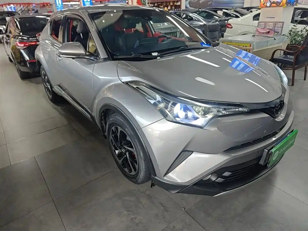 Toyota IZOA 2018 2.0L Yichi Edition China V фото 4