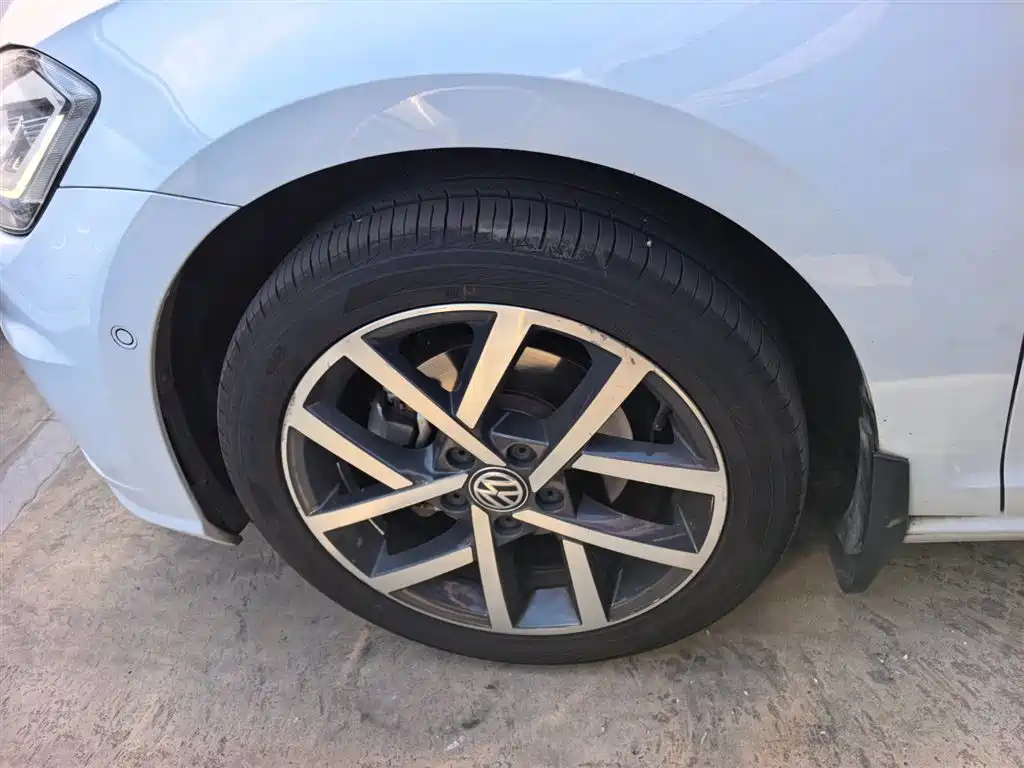 Volkswagen Golf 2018 280TSI Automatic Flagship Model фото 6