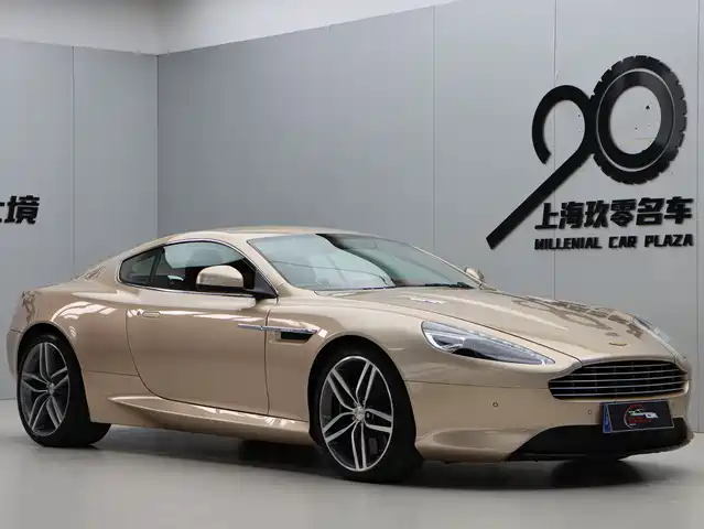  Aston Martin Virage 2012 6.0 Coupe