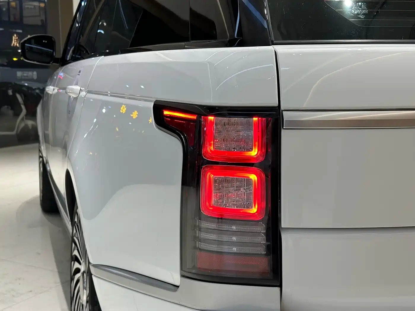 Land Rover Range Rover 2017 3.0 SC V6 Vogue фото 5