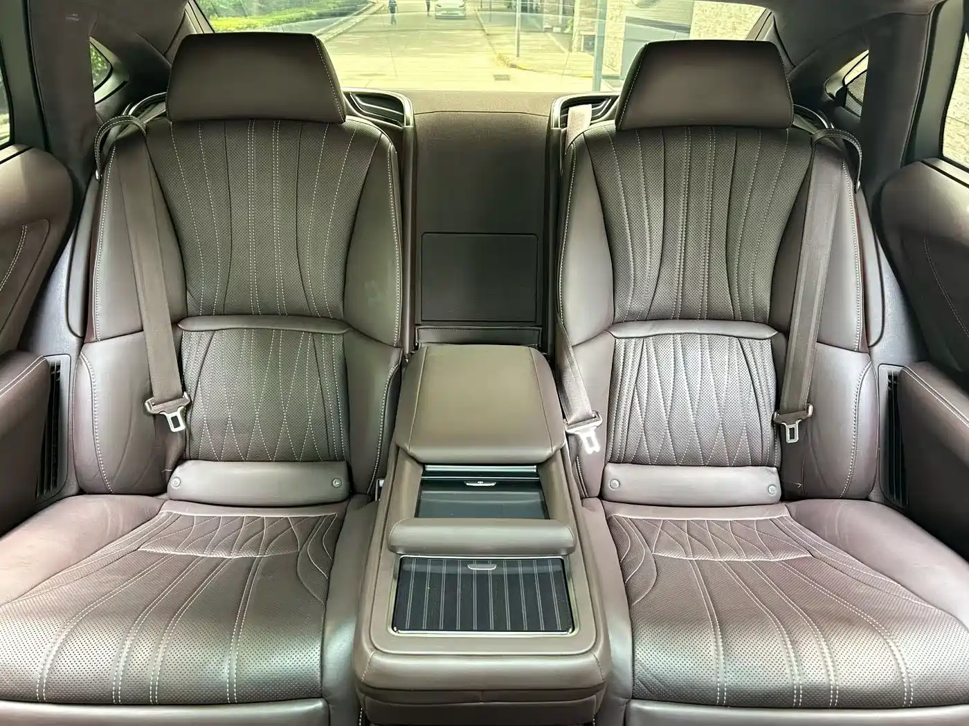 Lexus LS 2018 500h Luxury Edition China V фото 6