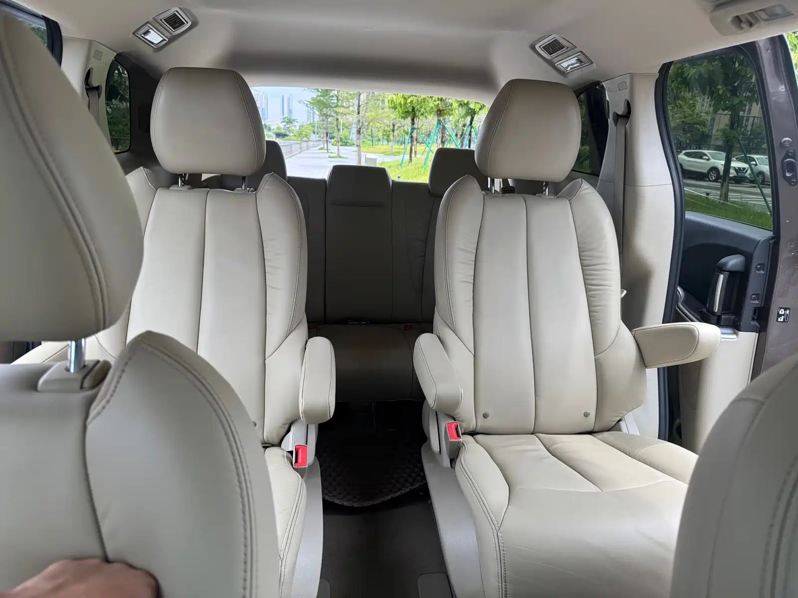 Фото 25 - Buick GL8