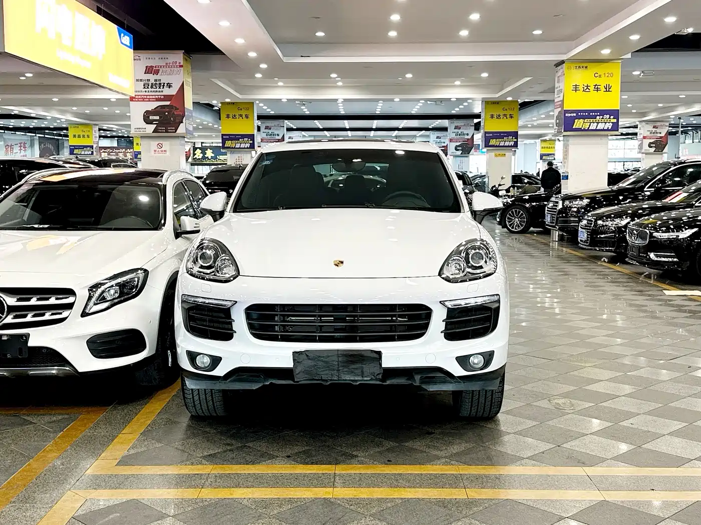 Porsche Cayenne 2015 Cayenne 3.0T фото 2