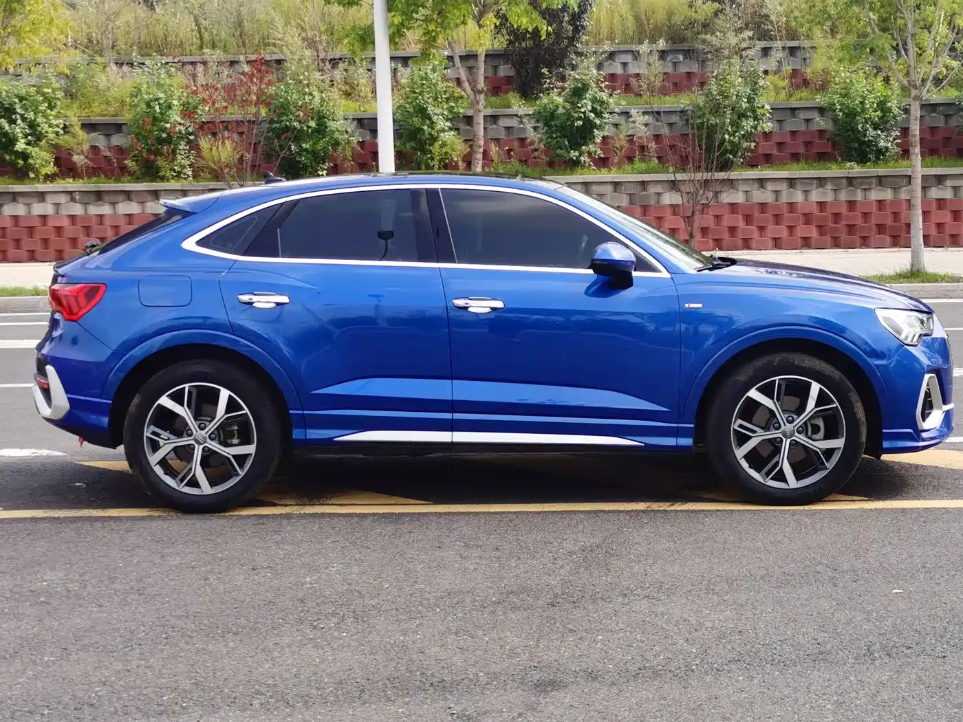 Audi Q3 Sportback 2020 40 TFSI Fashion фото 3