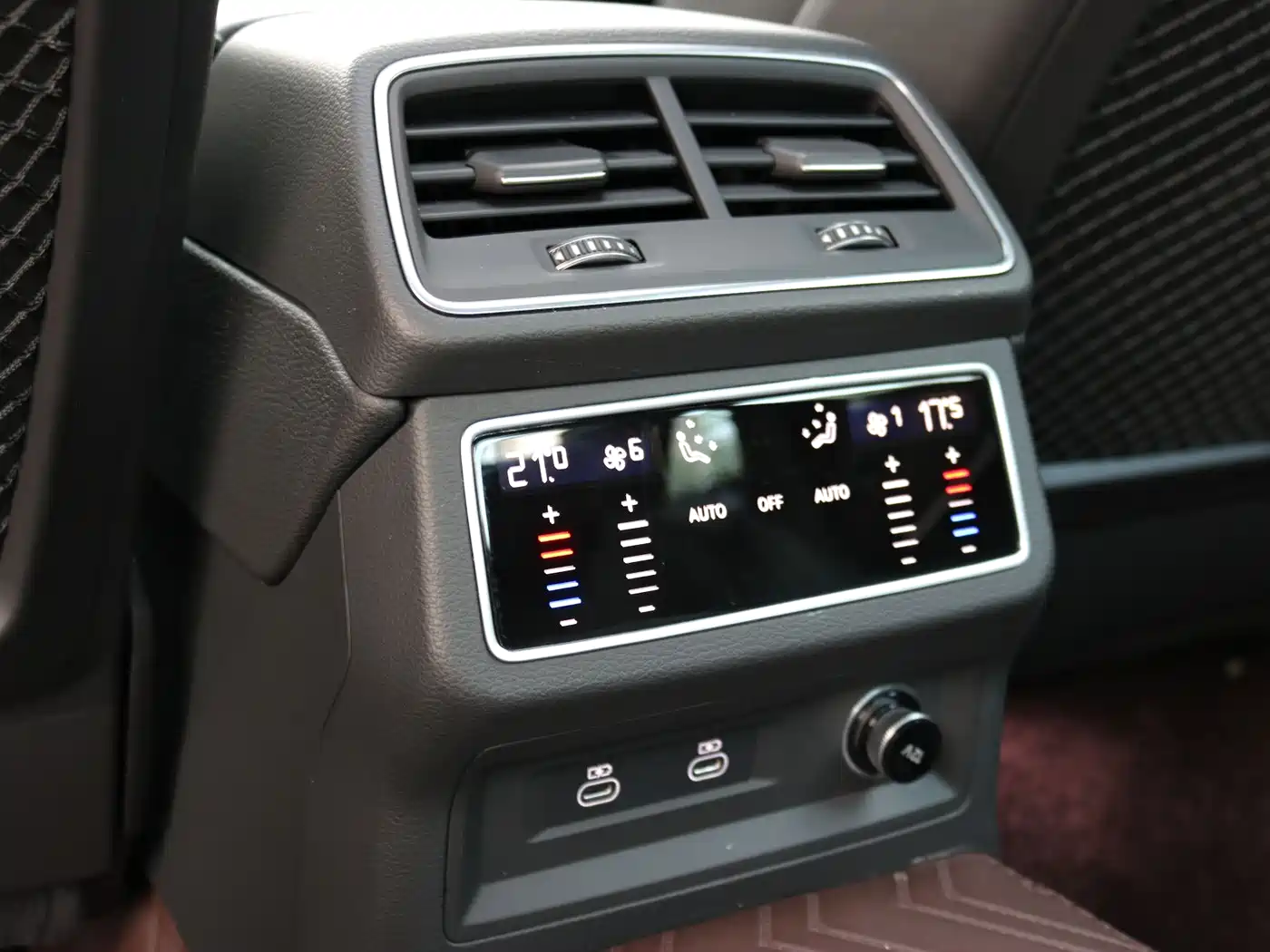 Audi A6L 2024 45 TFSI quattro Premium Elegance фото 13
