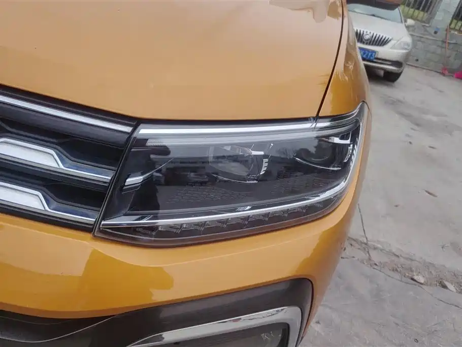 Volkswagen T-Cross 2019 280TSI DSG Luxury Edition фото 5