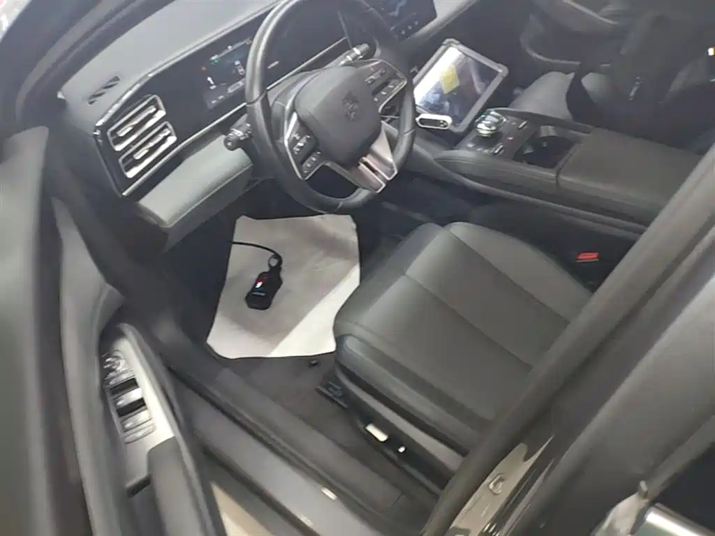 BYD Qin L 2024 DM-i 120KM Leading фото 16
