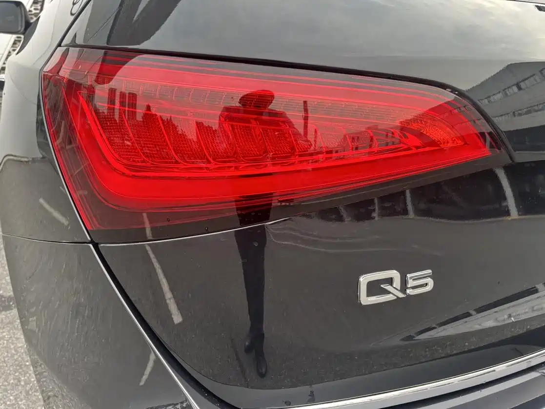 Audi Q5 2016 40 TFSI Technology Model фото 13