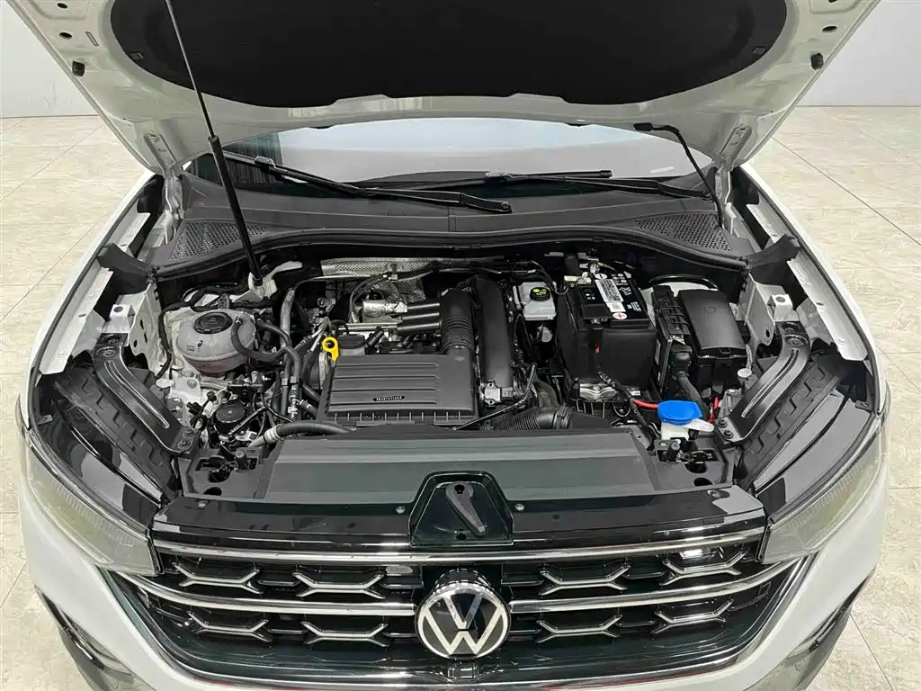 Volkswagen Tayron 2023 280TSI 2WD Luxury Plus Advanced Edition фото 21