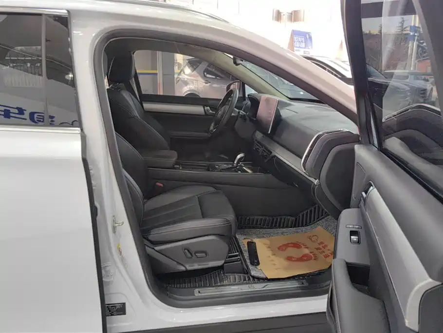 BYD TANG