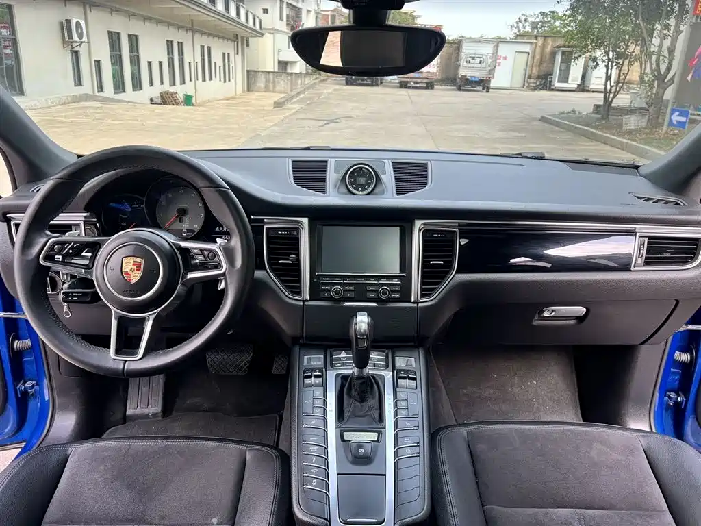 Porsche Macan 2016 Macan S 3.0T фото 5