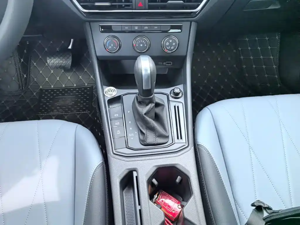 Volkswagen Lavida, миниатюра 6