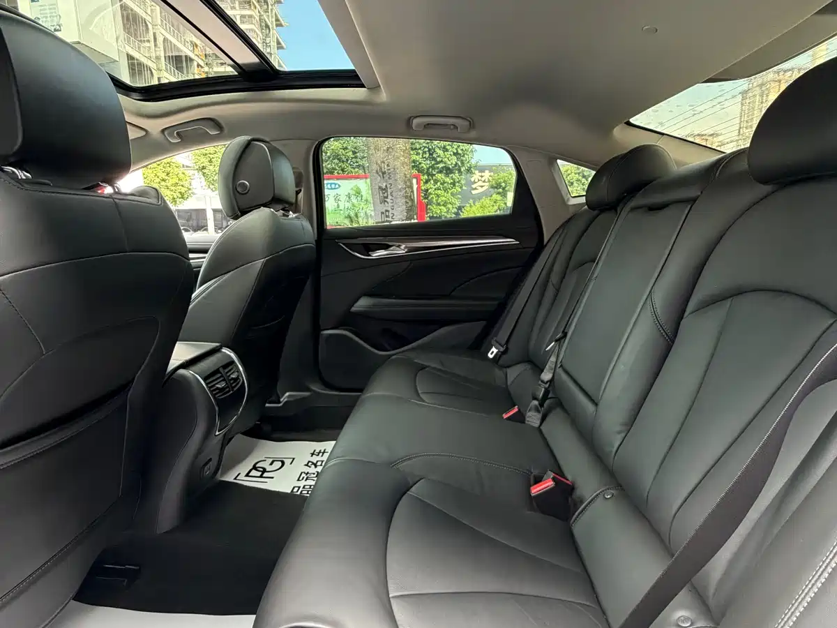 Buick LaCrosse 2019 28T Luxury Edition фото 6