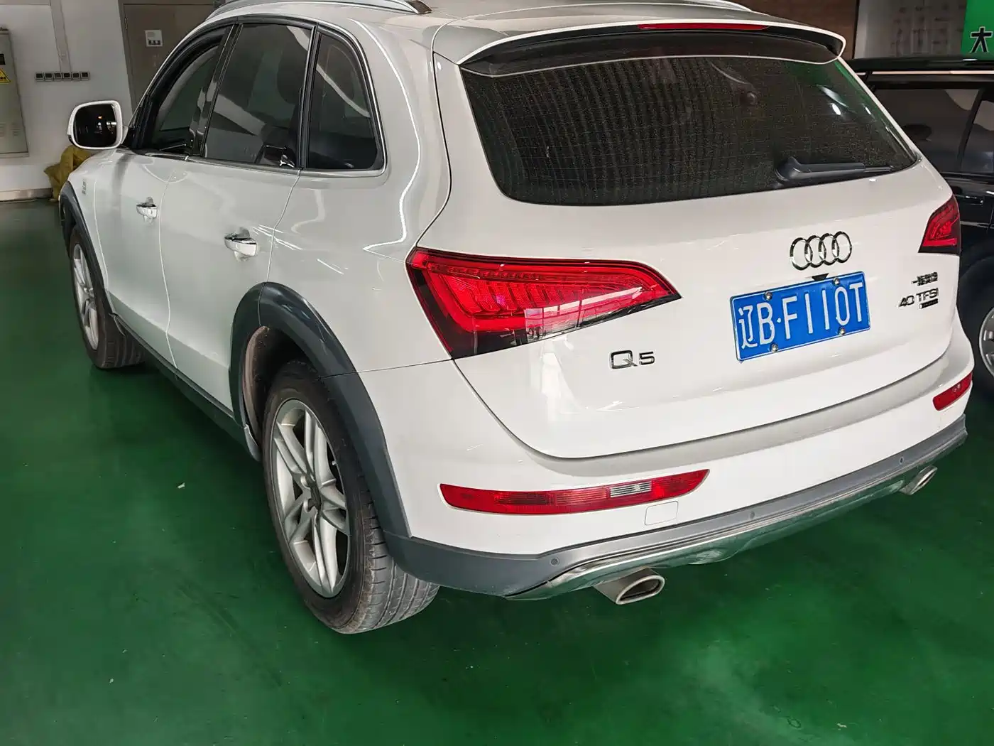 Audi Q5 2018 2017 Plus 40 TFSI Technology