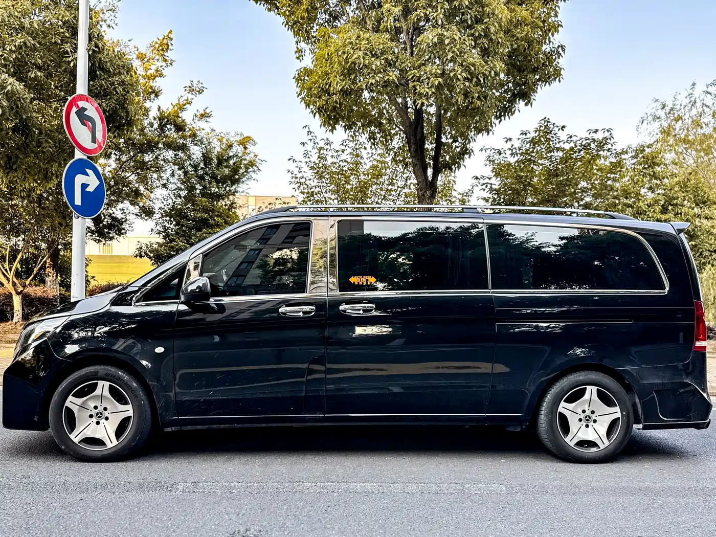 Mercedes-Benz Vito 2021 2.0T Business Edition 7-seater фото 35