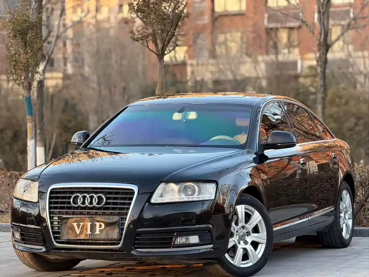 Фото 1 - Audi A6L