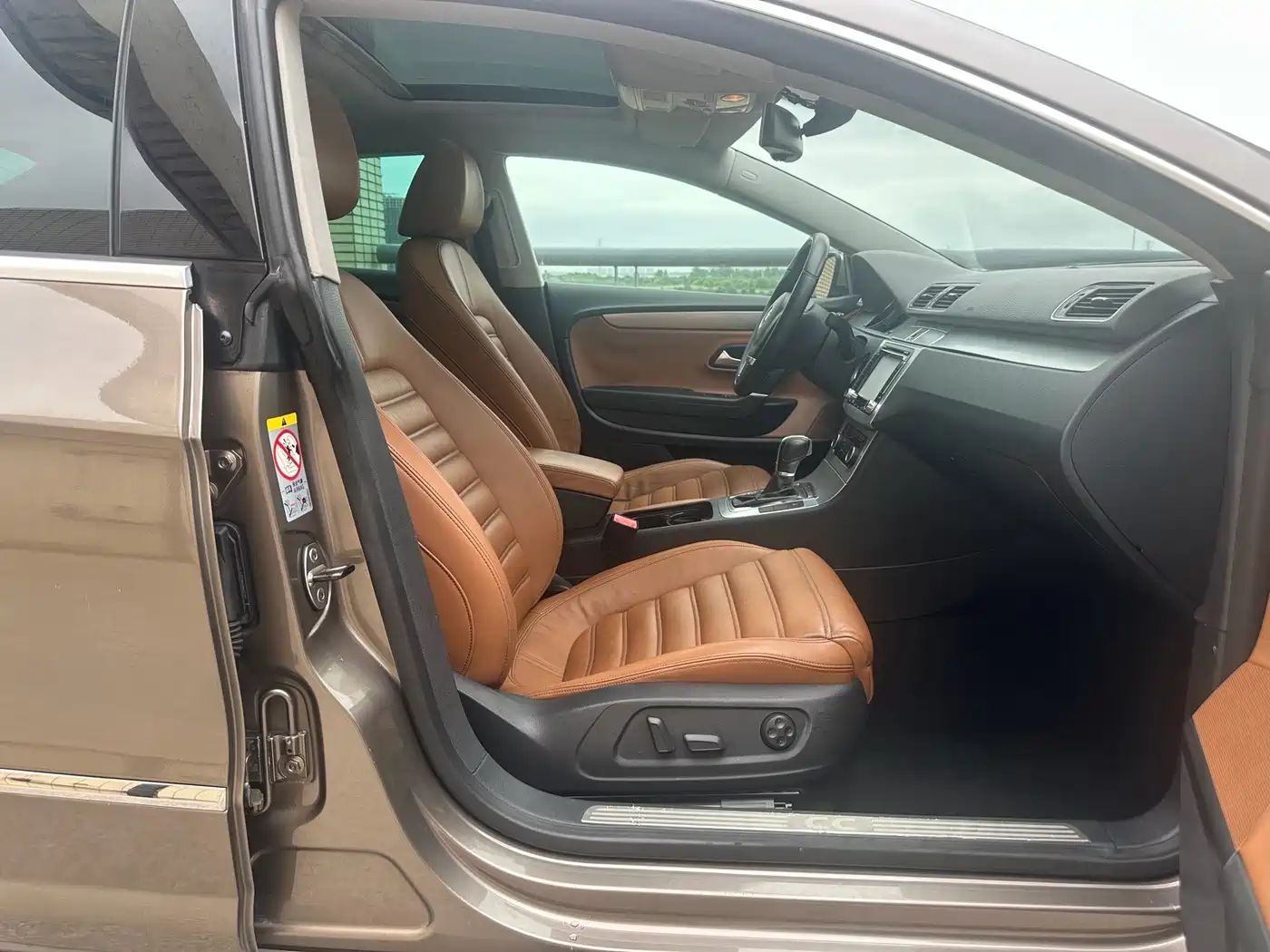 Volkswagen FAW-Volkswagen CC 2011 2.0TSI Luxury фото 18