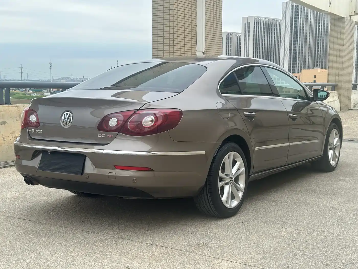 Volkswagen FAW-Volkswagen CC 2011 2.0TSI Luxury фото 5