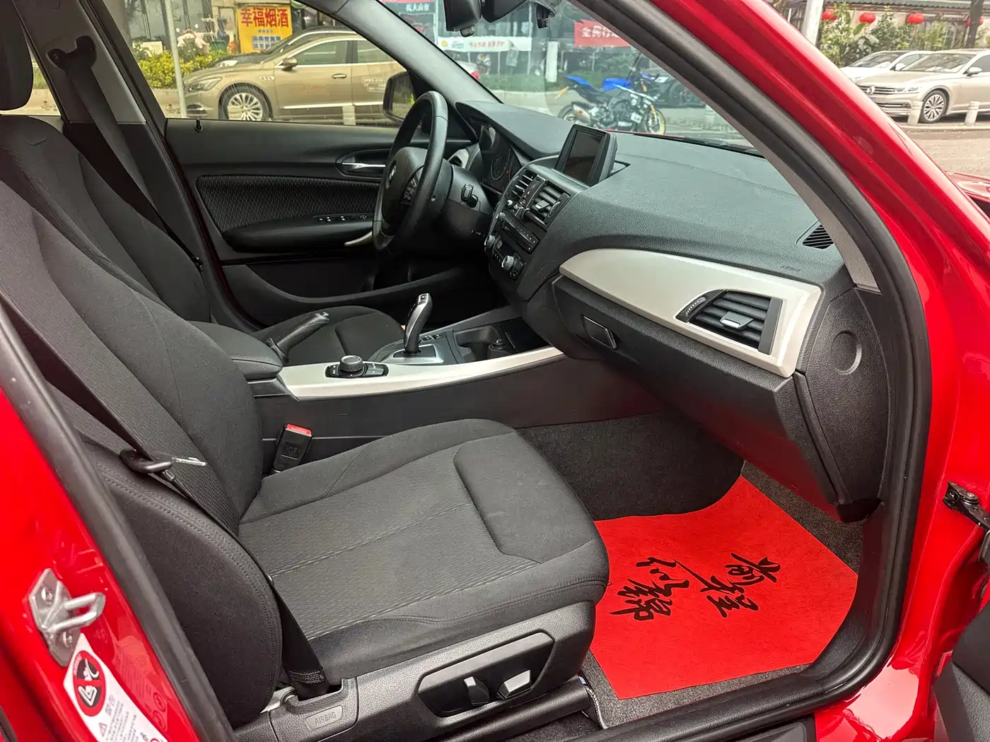 BMW 1 Series (Import) 2012 118i Sport фото 7