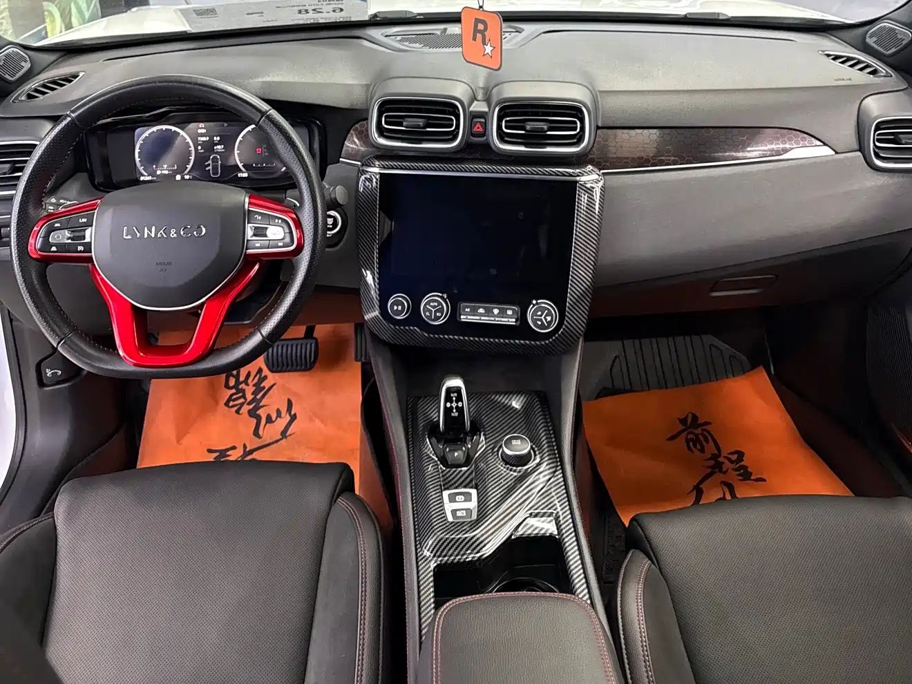 Lynk & Co 03 2019 2.0TD Auto Power Pro Version фото 10