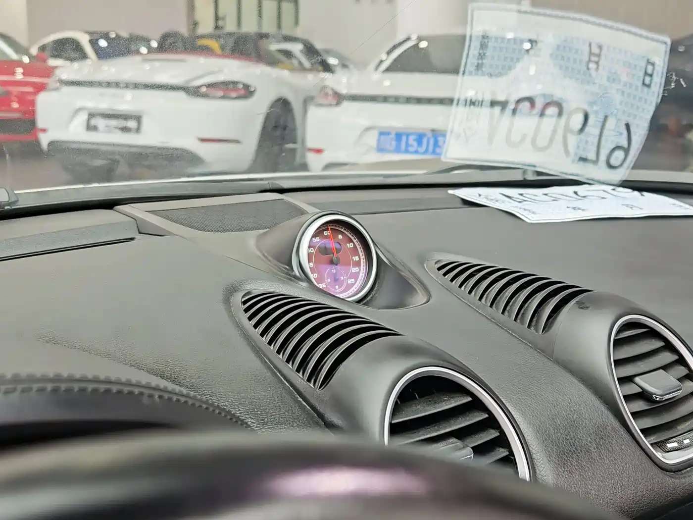 Porsche 718 2018 Boxster 2.0T фото 10