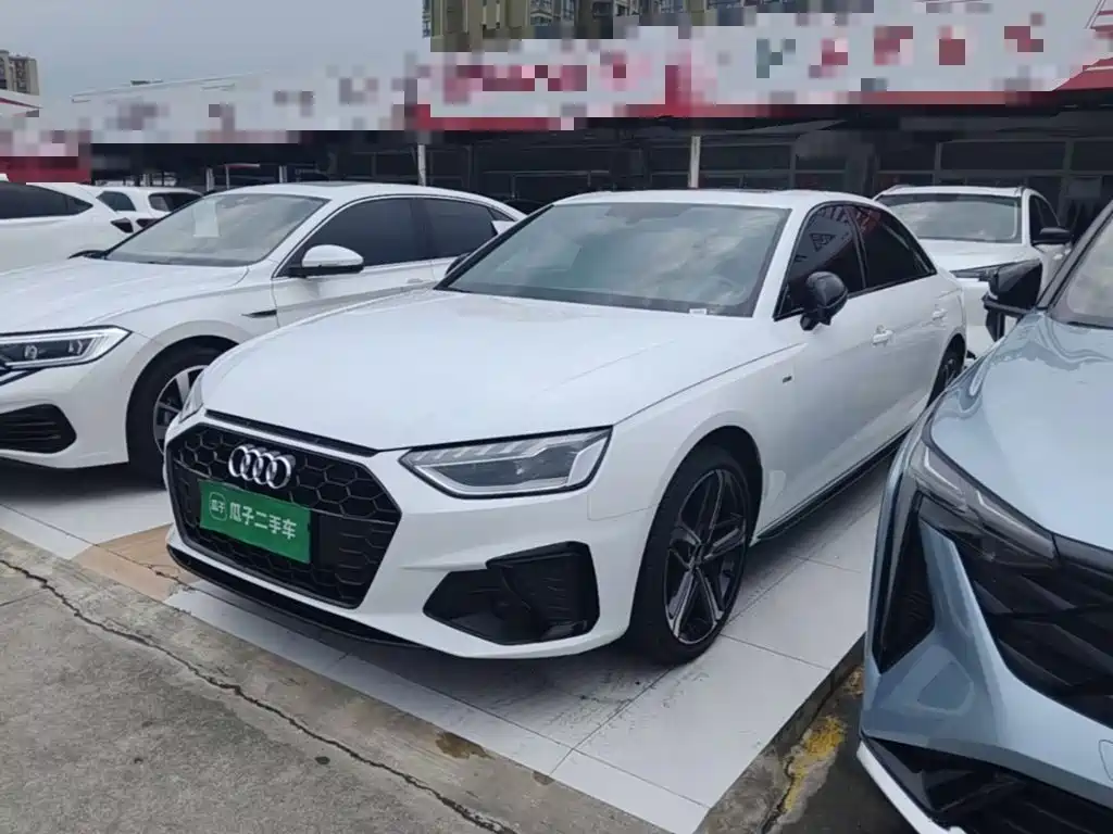 Audi A4L 2025 2025 2 Million Celebration Edition 40 TFSI Luxury Dynamic
