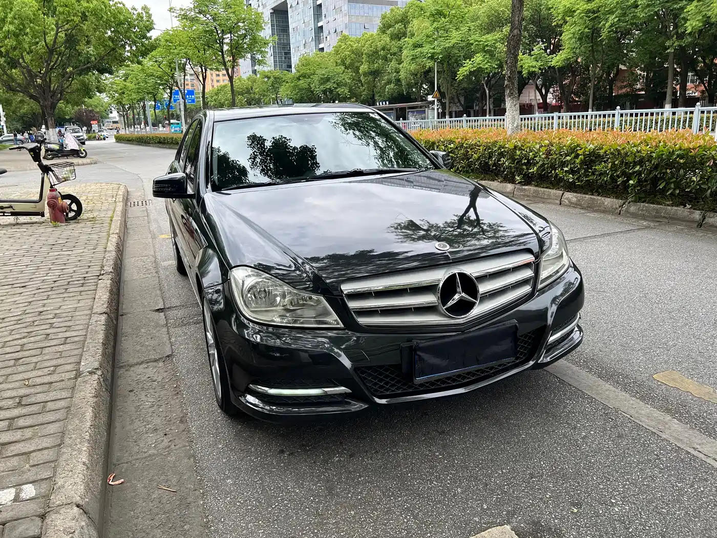 Mercedes-Benz C-Class 2013 Model C 180 CGI Classic фото 3