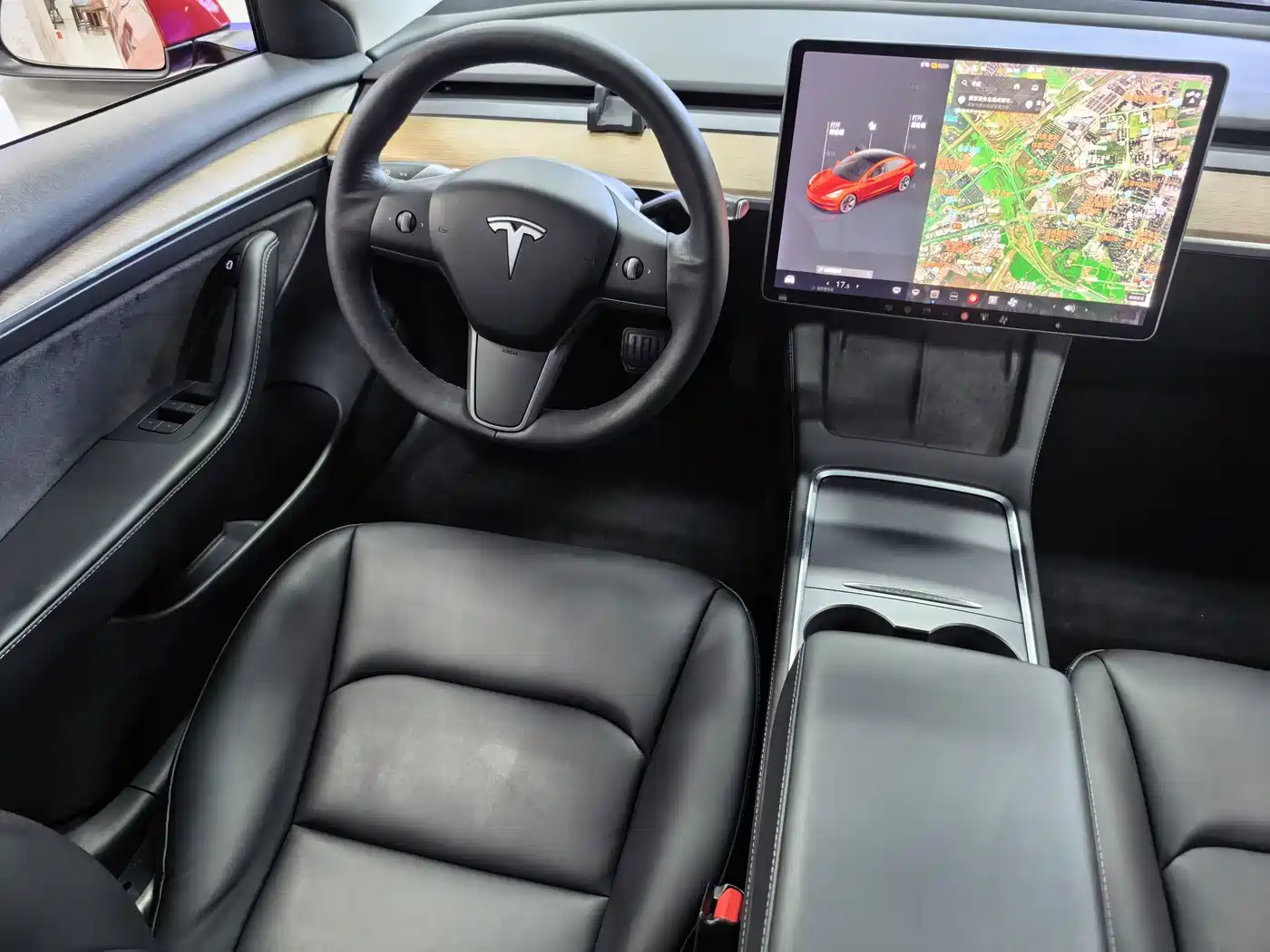Фото 5 - Tesla Model 3