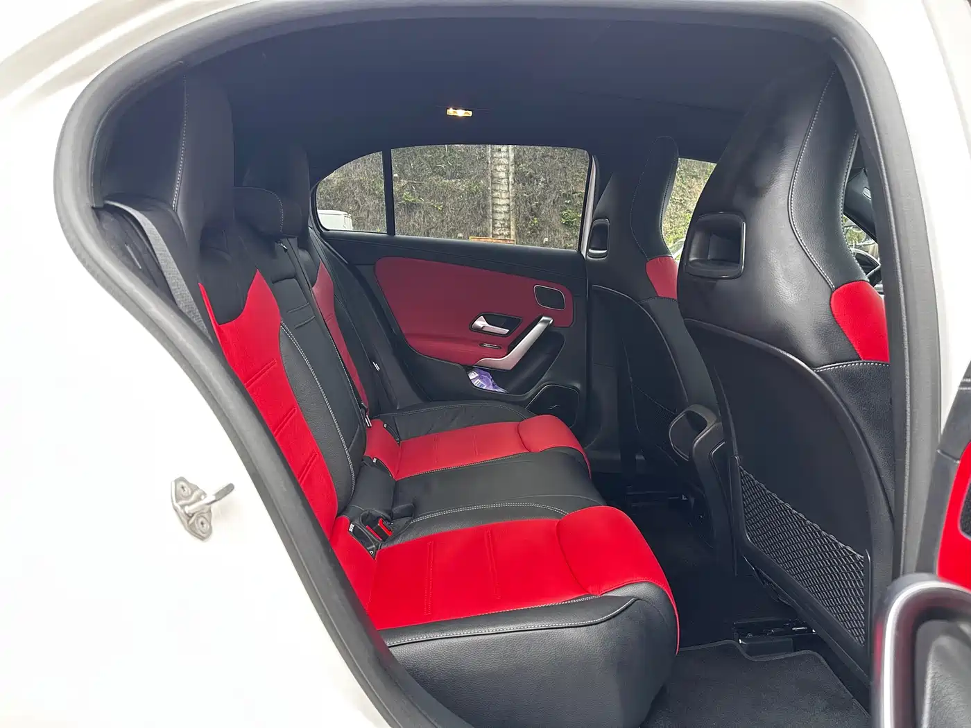 Mercedes-Benz A-Class AMG (Import) 2022 AMG A 35 4MATIC фото 9