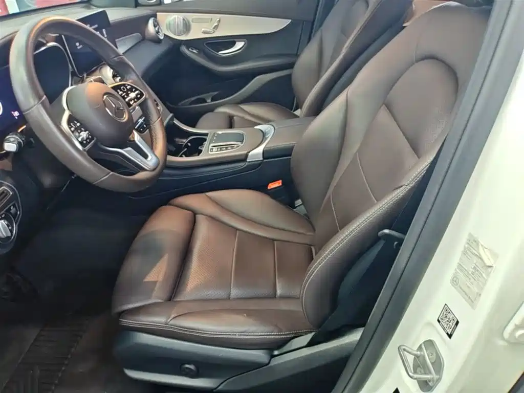 Mercedes-Benz GLC 2021 GLC 260 L 4MATIC Sporty фото 22