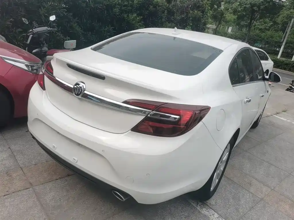 Buick Regal 2015 1.6T Elite Tech Edition фото 7