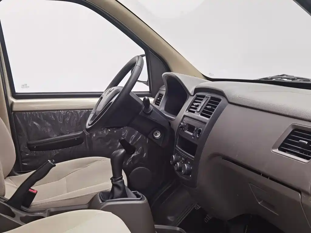 Wuling Motors Wuling Rongguang S 2024 2023 1.5L Base 5/7 Seater