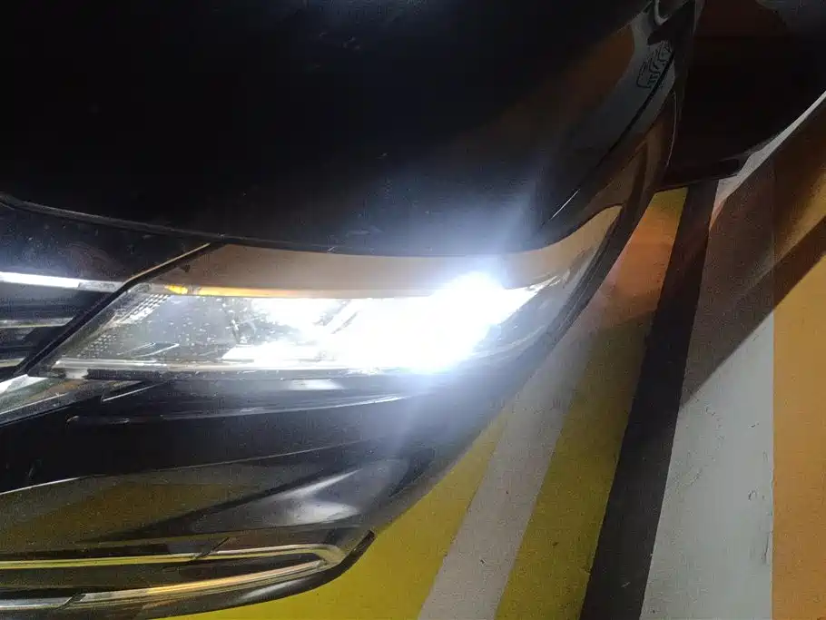 Volkswagen Passat 2021 Model 330TSI Elite Edition фото 5