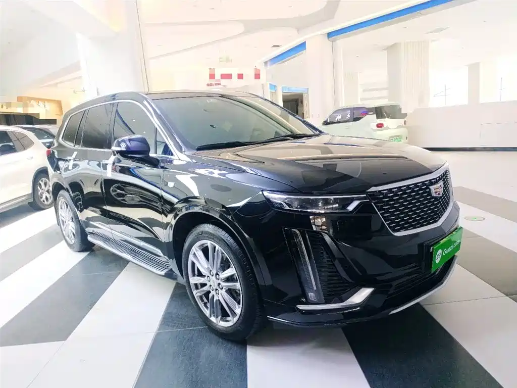 Cadillac XT6 2022 2.0T 6-Seater 2WD Luxury Edition фото 4