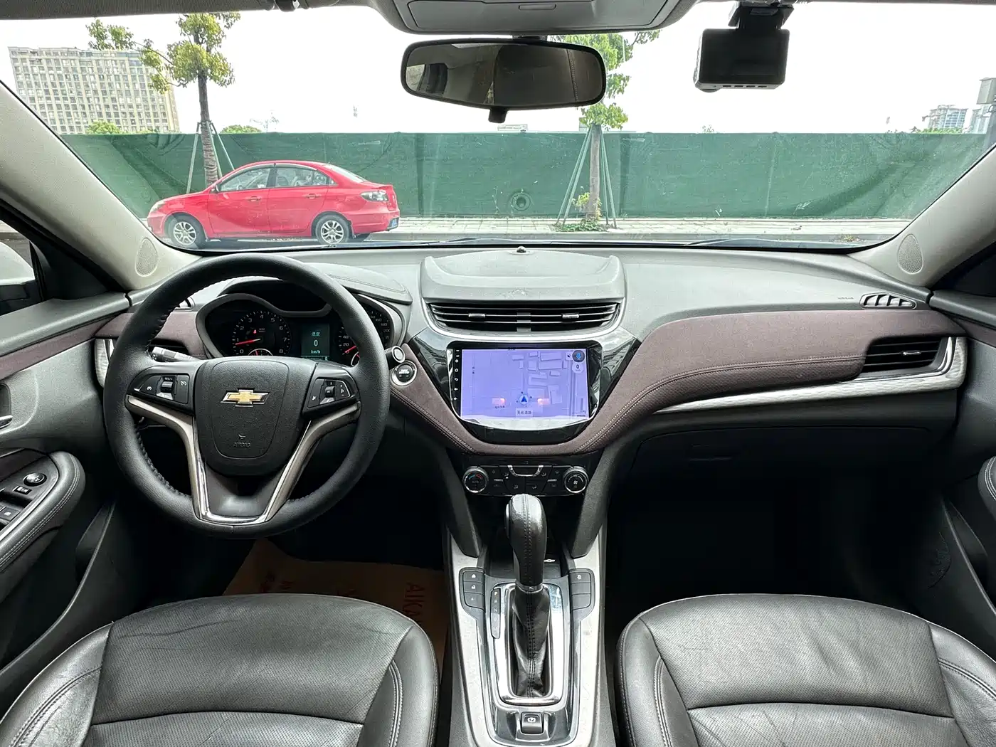 Chevrolet Malibu 2016 2.0L Automatic Luxury фото 12