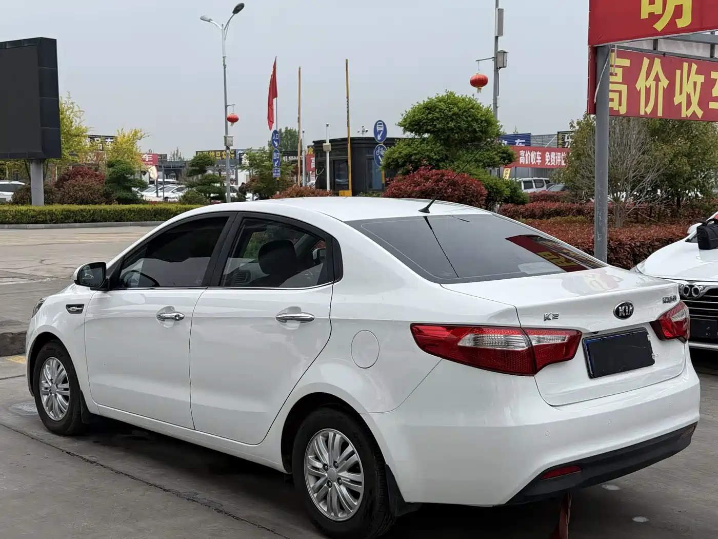 Kia K2 2012 Sedan 1.4L AT GLS Commemorative Edition фото 6