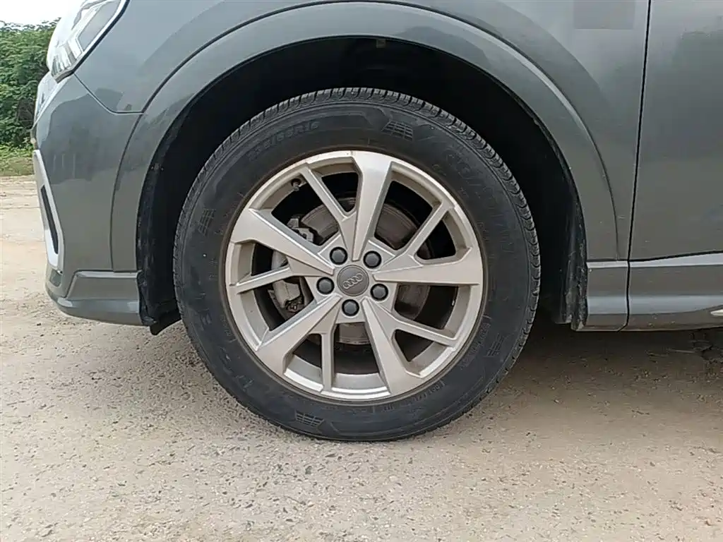 Audi Q3 2019 35 TFSI Progressive Sport фото 23