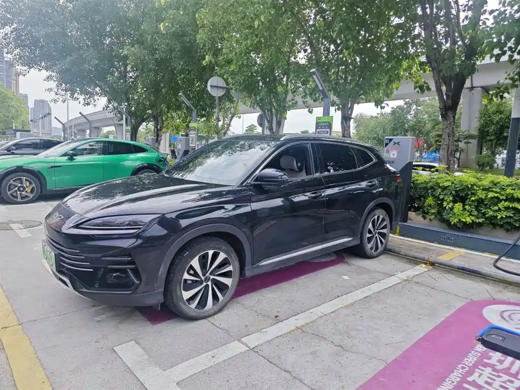 BYD Song PLUS PHEV 2023 Champion Edition DM-i 110KM Flagship PLUS