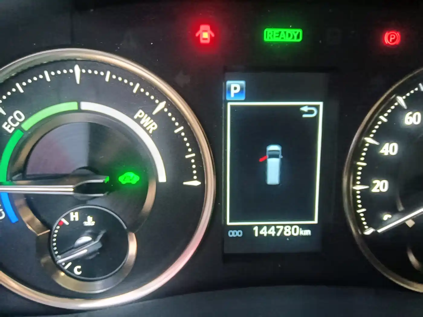 Toyota Alphard 2021 Hybrid 2.5L Luxury фото 10