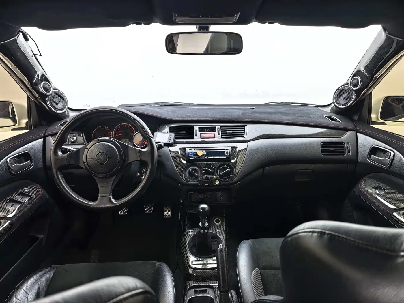 Mitsubishi Lancer 2006 2.0T EVO IX фото 17